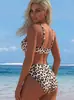 2026 Nuevo Bikini Strapless de Estilo Europeo y Americano de Cintura Alta con Control de Abdomen Anillo Metálico Traje de Baño de Dos Piezas para Mujeres Traje de Baño de Venta Caliente Transfronteriza