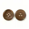 Grano de madera hebilla de fruta natural botón redondo de dos orificios y cuatro orificios para traje botones de chaqueta cortavientos botones de abrigo camisa botones decorativos