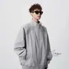 Traje de Chaqueta Bomber con Cuello Alto Patchwork Desconstruido Transcontinental Hombres y Mujeres Primavera y Otoño Nuevo Estilo Marca de Moda Ropa Exterior Holgada