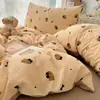 Temporada de Nuevos Estudiantes 2026 Set Suave de Algodón con Borla de Cuatro Piezas Lindo Fresco Artístico Juego de Cama de Estudiante de Tres Piezas