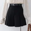 Calça bootcut preta 2026 nova cintura alta casual short de outer wear feminino outono inverno petite culotte plissado justo versátil