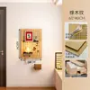 Estante de Pared de Tablero Perforado Metálico Color Nogal para Decoración de Entrada, Almacenamiento y Exhibición sin Taladro
