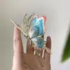 Elegante horquilla de mariposa con diseño antiguo de verano para mujer, con cabeza en la parte posterior, de tiburón de alto nivel, con diseño elegante y grande.