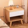 Mesita de noche de madera maciza para dormitorio del hogar 2026 Venta caliente Creativa Pequeño Armario de almacenamiento simple para niños Mesita de noche de tronco