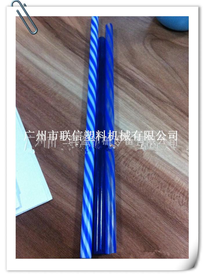 3360109526_512016833_副本