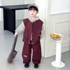 Conjunto de Ropa de Primavera para Niños 2026 Nuevo Estilo Infantil Primavera y Otoño Estilo Coreano Guapo Bebé Casual Sudadera Chaleco Conjunto de Tres Piezas