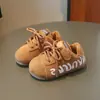 Sapatos Birkenstock Forrados com Fleece para Meninas Inverno 2025 Novos Sapatos Casuais Quentes para Crianças Tênis de Algodão de Camada Dupla Sapatos Agan