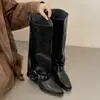 Botas retro de tacón grueso para mujer, nueva colección de otoño 2026, versátiles, estilizan, suela blanda, punta fina y elegantes con pantalones de pierna ancha