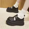 Mocassins Peludos para Mulheres 2025 Novos Outono e Inverno Sapatos Peludos Quentes Versáteis Aumentadores de Altura Pequenos Sapatos de Couro Plataforma Sapatos de Algodão com Solado Grosso