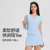 Moda Transfronteriza Europea y Americana Chica Popular Estilo Americano Secado Rápido Ligero Transpirable Cuello en V Manga Corta Conjunto de Falda Deportiva para Fitness