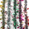 Nueva Decoración Navideña Guirnalda de Lamina Accesorios para Arreglo de Pared de Fondo para Fiesta Navideña Hojas Plateadas para Mascotas Frutas Rojas Cubiertas en Tiras de Color Blanco