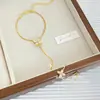 Pulsera de Borla Genial y Anillo Integrado Lujo Accesible Cos Accesorios de Mano Nicho Gama Alta Estilo Dulce y Genial