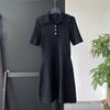 Vestido de punto sin mangas para mujer de principios de otoño, nuevo estilo francés elegante inspirado en Hepburn, vestido negro pequeño con cuello polo para mujer