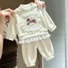Ropa de Bebé Sudadera Dulce Pantalones Deportivos Ropa de Otoño Conjunto para Niñas Estilo Coreano de Otoño Elegante Manga Larga Pantalones Largos Atuendo Lindo