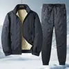 Traje deportivo para hombre Invierno con forro polar Abrigo engrosado de vellón de cordero Ropa de invierno para mediana edad y ancianos Conjunto cálido de tres piezas para papá