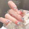 Popular online popular manicure pilha de diamante acessórios novo produto acabado torto coração gordo quadrado diamante Super Flash machado amor unha Diamante