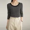 Camiseta base de algodón puro de alta calidad para mujer, de manga larga y rayas, modelo nuevo de otoño 2026, cuello redondo, corte ajustado, top versátil