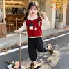 Conjunto de tres piezas de otoño para niñas de comercio exterior con chaleco 3D de hongo, nuevo y elegante atuendo infantil 2026, ropa infantil de moda
