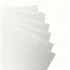 Embalagens de sacos transparentes foscos para roupas, à pronta entrega, para atacado, sacos de viagem com zíper de PE de novo material para armazenamento de itens.