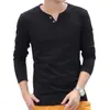 Camiseta de Manga Larga Primavera 2024 para Hombre Holgada Estilo Coreano Estilo Hong Kong Marca de Moda Top de Moda Camisa Básica Casual Simple Cuello en V Moderna