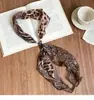 Acessórios de Colar com Resina de Tecido Transfronteiriça Europeia e Americana Estampa de Leopardo, Corrente Feminina para Clavícula, Joias de Colar de Nicho, Joias de Alto Padrão para Mulheres