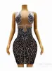 Vestido Ajustado de Malla Blanco y Negro Brillante con Pedrería Estilo Europeo y Americano Falda Corta para Fiesta de Cóctel Discoteca