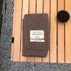 Dongdaemun, Corea del Sur, compra de bufandas de lana tejidas para estudiantes con etiquetas de colores sólidos simples, bufanda cálida de invierno para mujeres