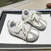 Zapatos Deportivos de Malla Transpirable para Niños Modelo Otoño 2025 Zapatos de Entrenamiento para Niñas Malla Transpirable Zapatos Casuales para Bebé Niños