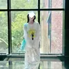 Cubierta de Verano Lyocell Hielo de Copo de Nieve Algodón Fresco Ultra Suave Estampado de Letras Ligeramente Transparente Manga Larga Protección Solar Aire Acondicionado