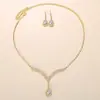 Joyería europea y americana popular collar con colgante personalizado en forma de V aretes de gota de agua traje de joyería para bodas collar para mujer