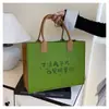 Bolsa de Feltro Personalizada Ano do Carneiro 2026 Novo Estilo Espessa Grande Capacidade Bolsa Tote Criativa Presente de Ano Novo Bolsa Tote da Moda