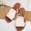 Sapatos de Praia Transfronteiriços Europeus e Americanos Uso de Verão 43 Fundo Plano Sapatos Femininos Transfronteiriços Europeus e Americanos Tamanho Grande Novas Chinelos Femininos Atacado Tamanho Grande