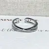 Anillo Abierto Geométrico de Líneas Entrelazadas de Múltiples Capas de Lujo Ligero y Exquisito con Diamantes, Anillo Simple Apilable Estilo Ins para Mujer