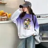 Roupas Infantis para Meninas 2026 Estilo Primavera/Outono Cartoon Gradiente Tie-Dye Moletom Fashion para Menina Largo Versátil Gola Redonda Top Tendência