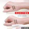 Lápis de Sobrancelha Especial à Prova d'Água para Tatuagens, Lápis de Sobrancelha com Design de Couro Azul, Delineador à Prova d'Água e Anti-Dormência, Caneta de Design para Linha dos Lábios