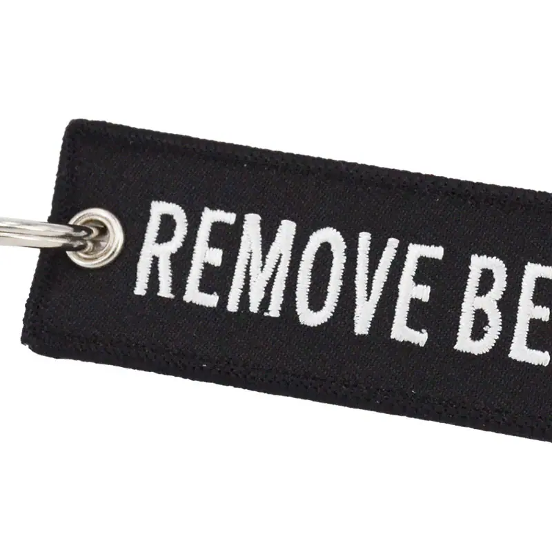 Remove Before Flight Keychain黑