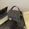 Bolso de mano estilo occidental de lana a cuadros para mujer, primavera y verano 2024, nuevo, moderno, versátil, elegante, bandolera con textura.