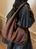 Bolsa de Ombro da Moda Tendência, Novo Modelo Transfronteiriço, Cor Sólida, Versátil, Grande Capacidade, Bolsa Casual para o Dia a Dia, Bolsa de Axila Feminina Estilo Coreano