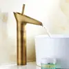 Torneira de Cozinha de Cobre Estilo Retrô Meio do Século Bambu Simples Quente e Fria Lavatório de Varanda Antichoque Externo Conexão para Máquina de Lavar