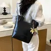 2026 Nueva Bolso de Hombro Versátil de Moda para Mujer, Bolso Tipo Canasta de Mano de Gran Capacidad, Bolso de Gama Alta para Viajes Diarios de Mujer