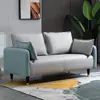 Sofá de tela técnica, sala de estar, apartamento pequeño, estilo moderno minimalista, lujo ligero, dormitorio, propiedad de alquiler, sofá de dos o tres plazas, tienda de ropa