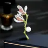 Broche de Magnolia Estilo Chino Antiguo Temperamento Accesorios de Perla de Alta Gama Sentido de Alta Gama Flor Perla Broche de Magnolia