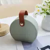 Caja de Joyería Portátil Princesa Collares Aretes Aretes Anillos Almacenamiento de Joyería para la Oreja Lujo Accesible y Alta Gama