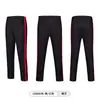 Ropa de entrenamiento de fútbol de manga larga otoño e invierno abrigo cálido con forro polar para niños ropa de apariencia grupal impresa para hombres y mujeres traje deportivo
