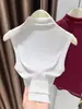 Camiseta sin mangas de malla estilo coreano con cuello semi-alto para mujer, camiseta base de malla elástica ajustada, top de color liso para usar debajo de un traje