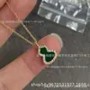 Collar Qilin Gourd Edición Exquisita V Dorada Wulu Tamaño Mediano Nácar Blanco Ágata Roja Chapado en Oro Rosa 18K Precisión CNC