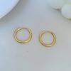 Aretes Lujo Accesible Alta Gama Oro Creativo Nicho Retro Diseño de Arete Aretes de Aro Liso Aretes de Aguja de Plata 925 para Mujer