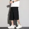 Calças Masculinas Tamanho Grande M-XL Verão Novo Calças Cropped de Seda Gelada para Homens Jovens Roupa de Trabalho Calças com Múltiplos Bolsos Corte Amplo para Pessoas Altas e Fortes
