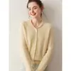Cardigan de Malha Trançada com Gola Peter Pan em Cashmere Feminino Outono/Inverno 2025 Espesso Simples Versátil Peça de Tricô Suéter de Malha Trançada