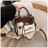 Bolsa Cruzada al por Mayor del Fabricante 2026 Nueva de Moda Elegante Bolso Cuadrado Pequeño Bolso de Mano Versátil de Moda Bolso Pequeño con Bloques de Color